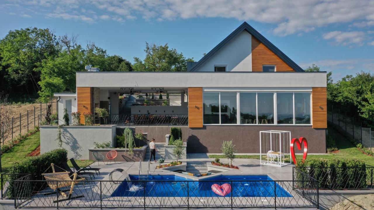 Riverside Pool Villa-Sremski Karlovci Eksteriør bilde
